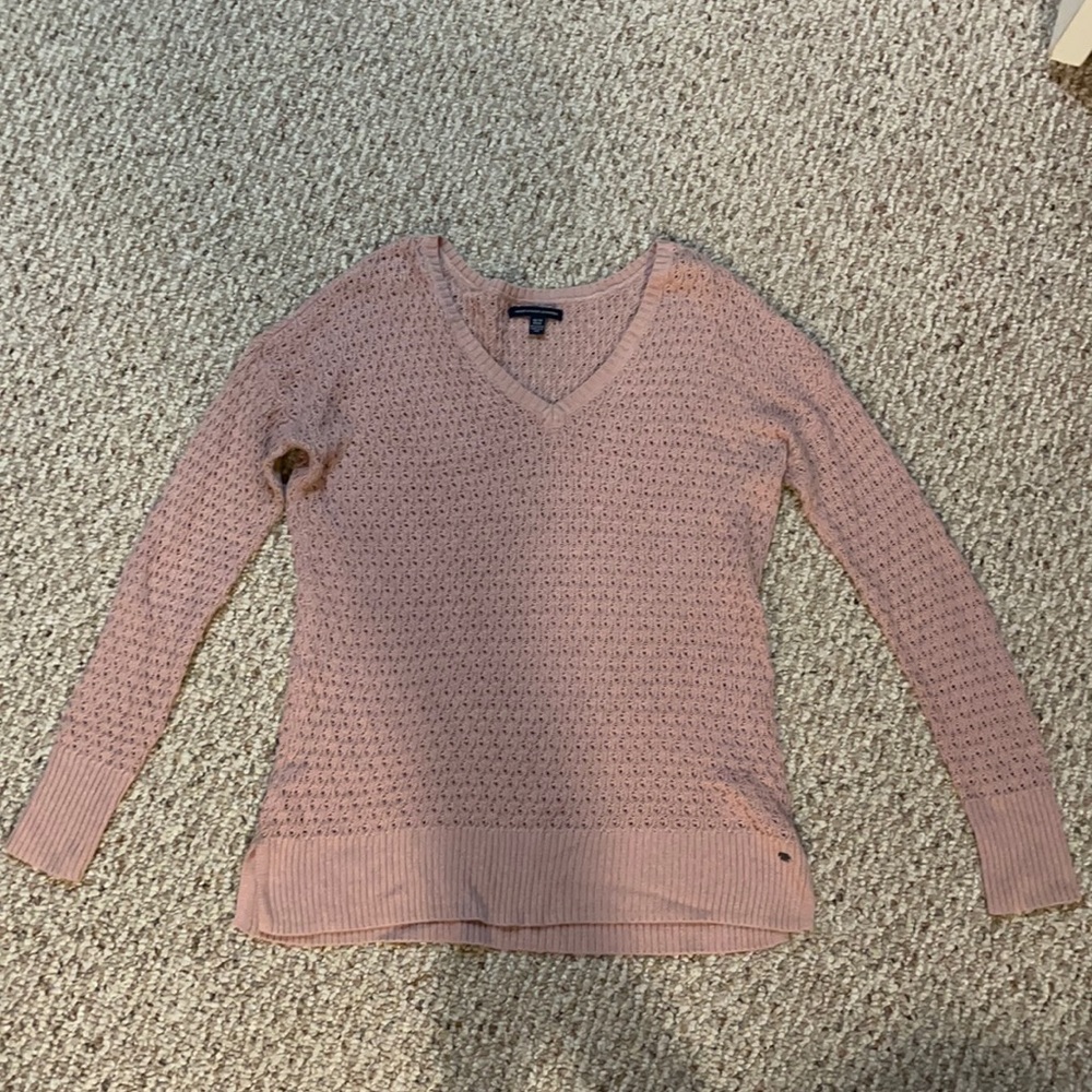 American Eagle pink sweater